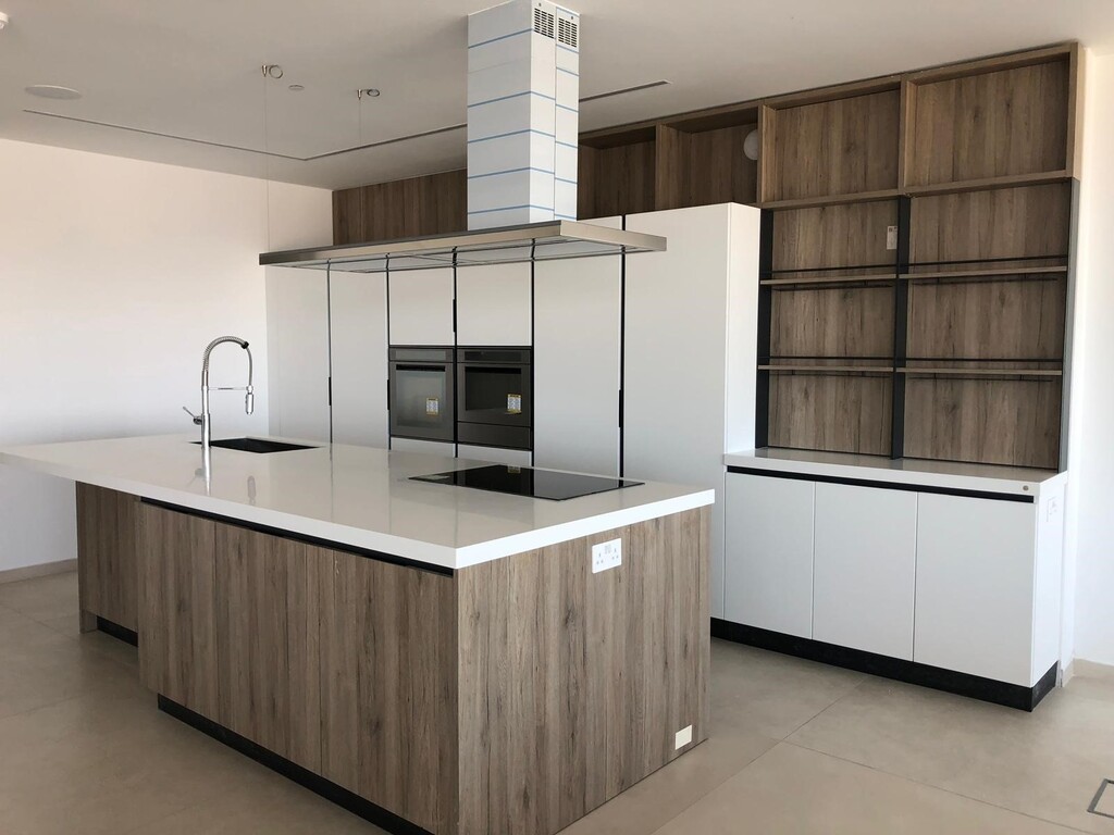 Gzira, Luxury Furnished Apartment's Image 5