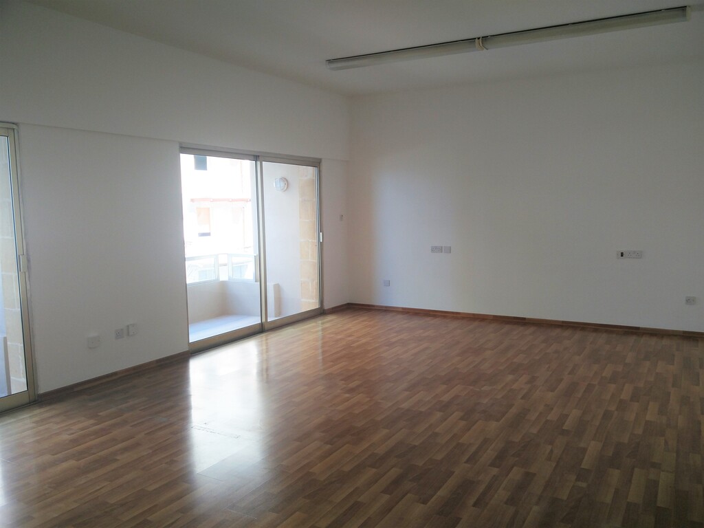Sliema, Finished Office's Image 3