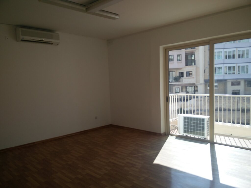 Sliema, Finished Office's Image 6