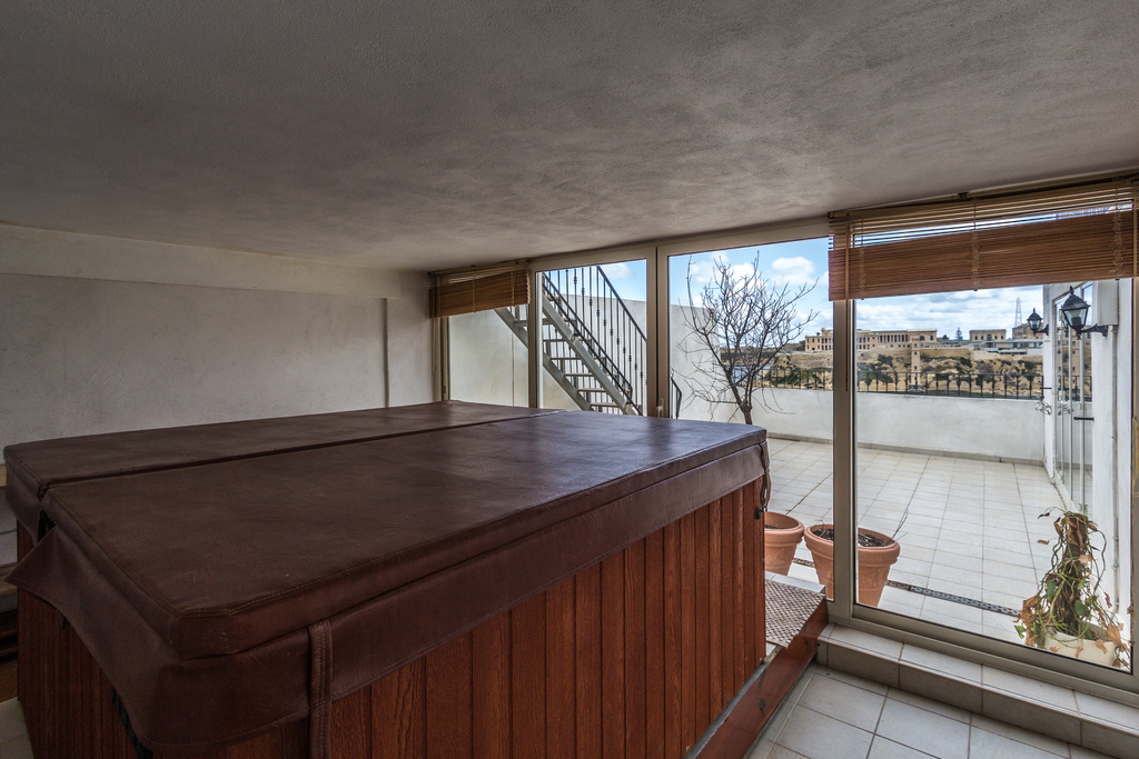 Vittoriosa (Birgu), Furnished House of Character's Image 3