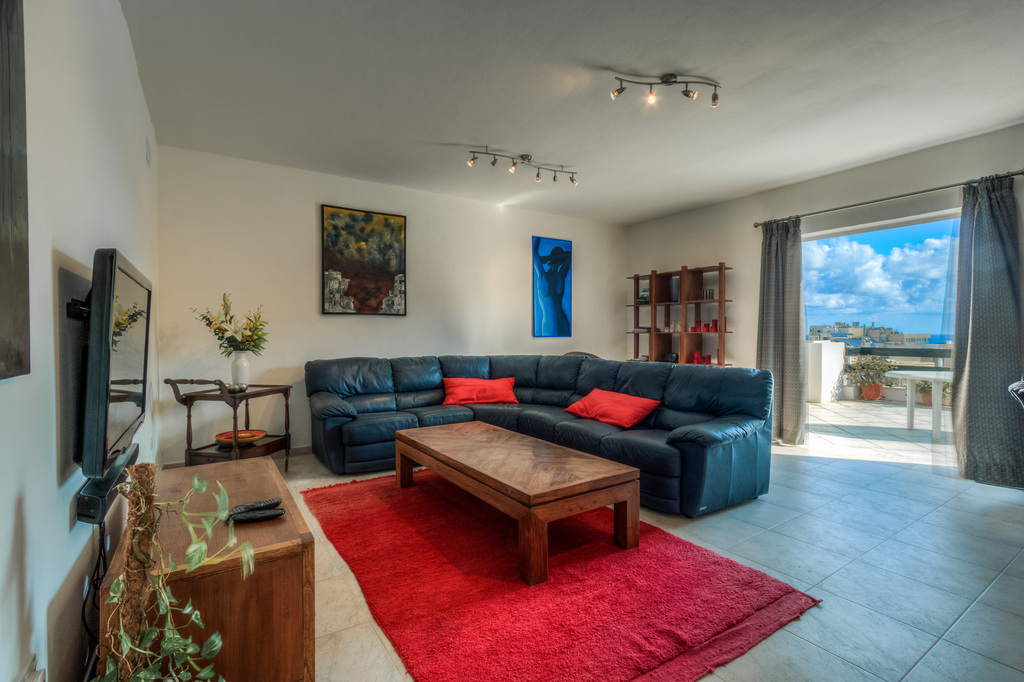 Sliema, Furnished Penthouse's Image 5