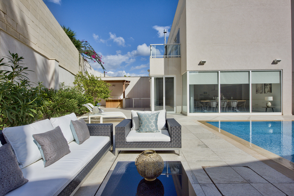 Ibragg, Furnished Semi-detached Villa's Image 17