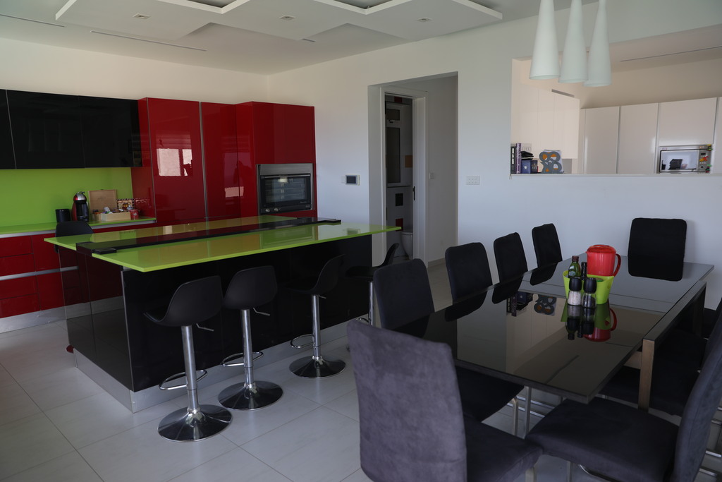 Madliena, Furnished Semi-detached Villa's Image 5