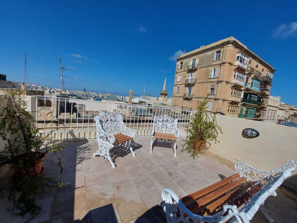 P_003083_Valletta-penthouse-to-l