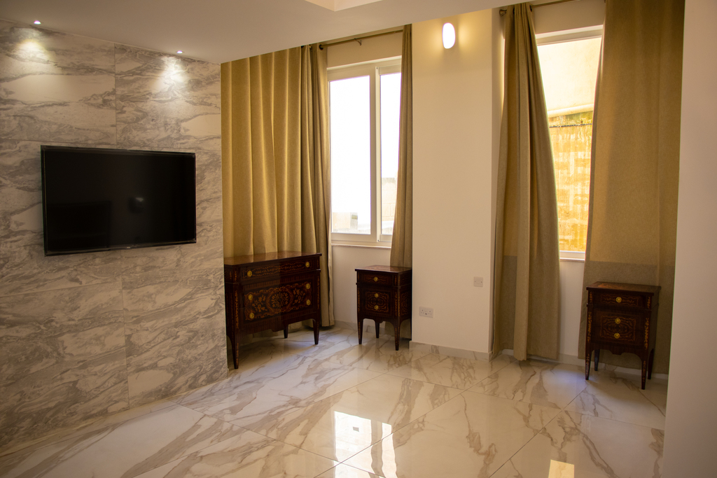 Floriana, Finished Office's Image 14
