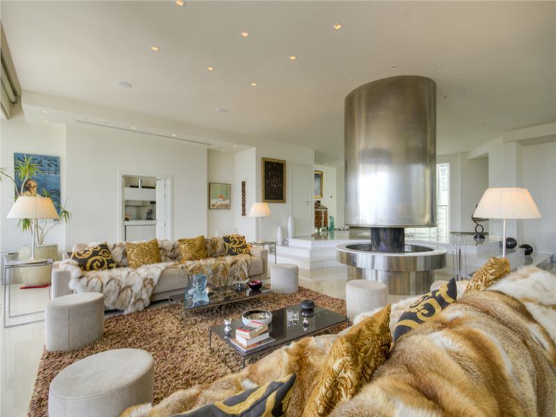 Santa Maria Estate, Furnished Villa's Image 4