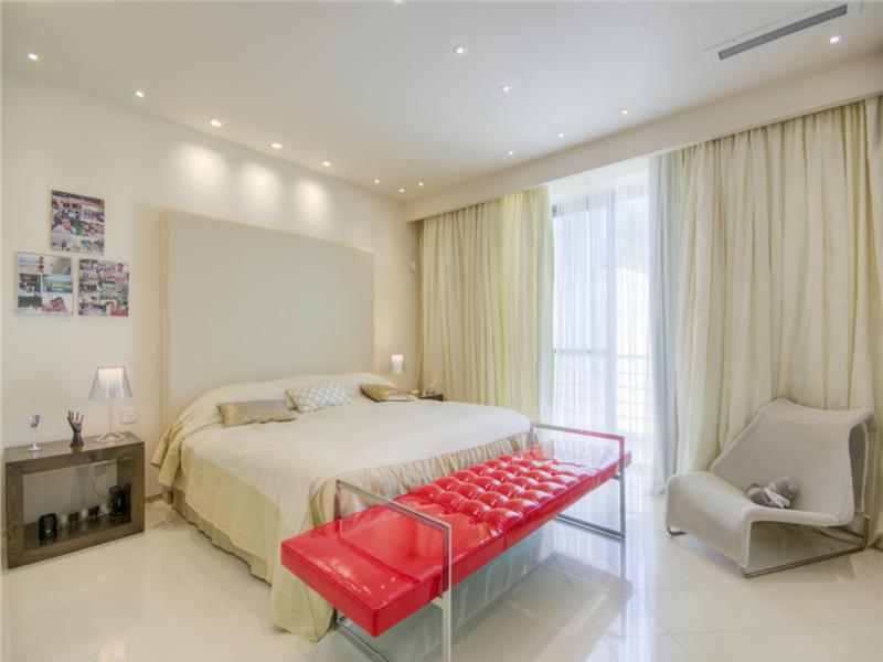 Santa Maria Estate, Furnished Villa's Image 10
