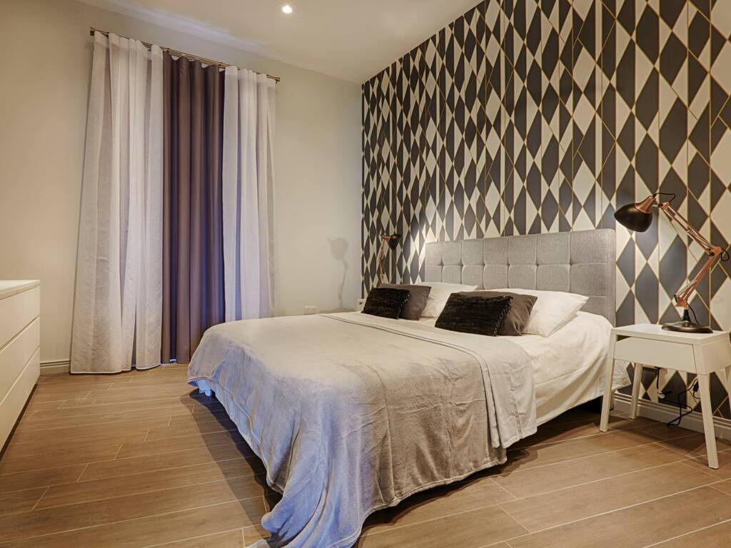 Sliema, Furnished Apartment's Image 5