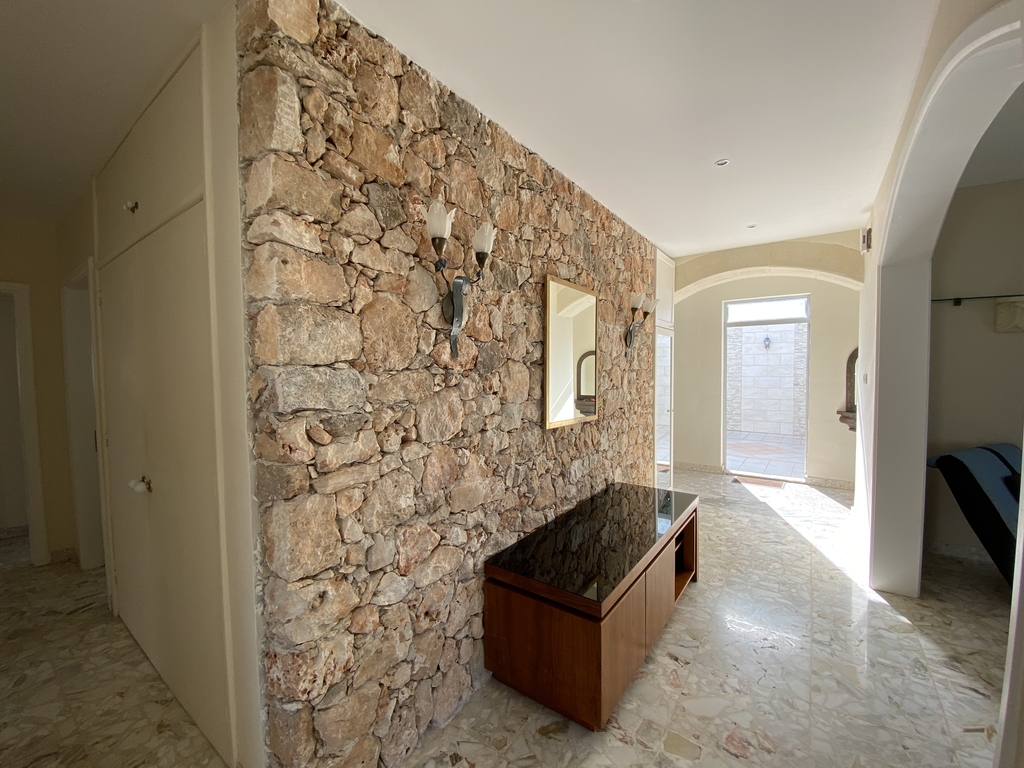 Santa Maria Estate, Furnished Detached Villa's Image 6