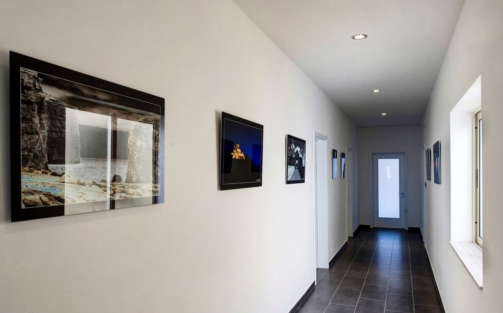 P_003314_C7_Corridor.jpg