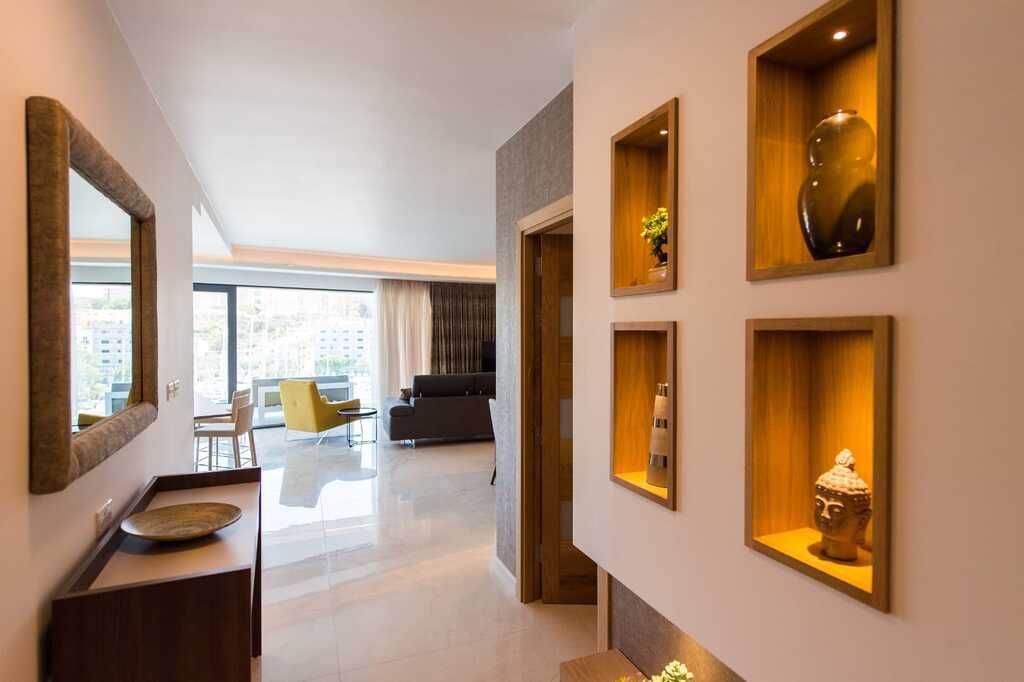 Ta' Xbiex, Luxury Furnished Apartment's Image 9