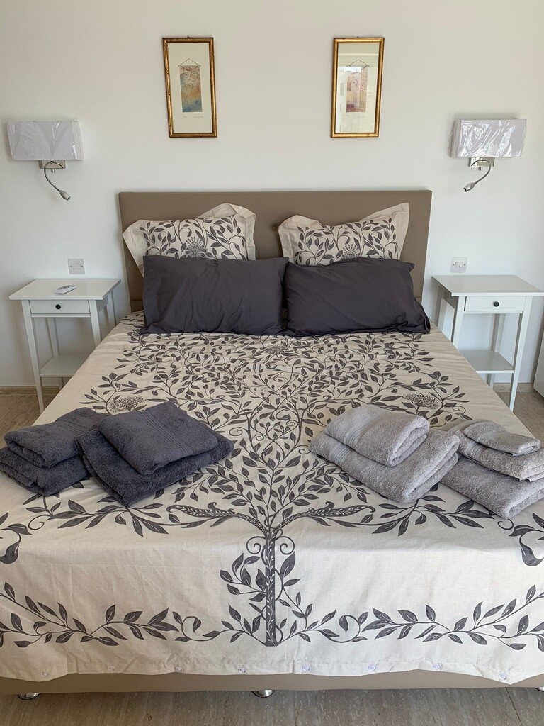 St Julians, Furnished Penthouse's Image 5