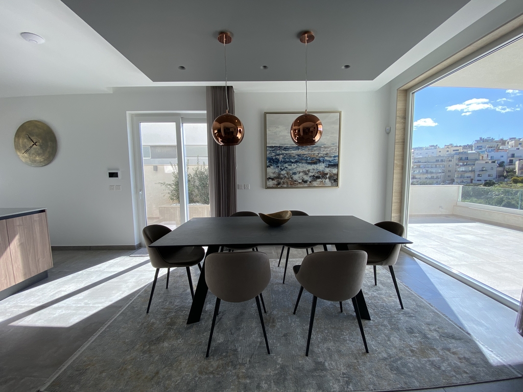 Swieqi Furnished Semi-detached Villa's Image 3