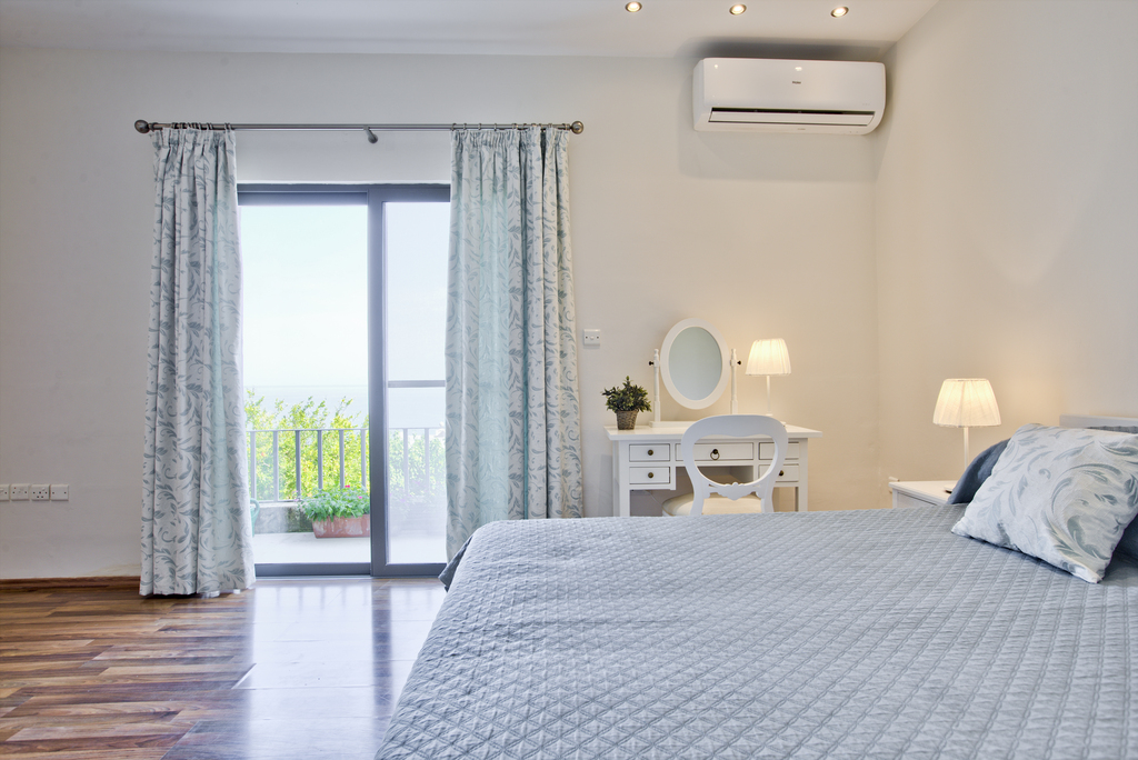Madliena, Furnished Villa's Image 4