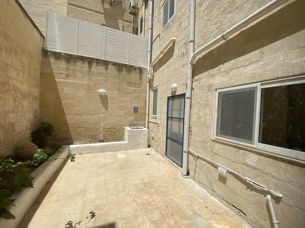 Sliema, Furnished Town House's Image 3