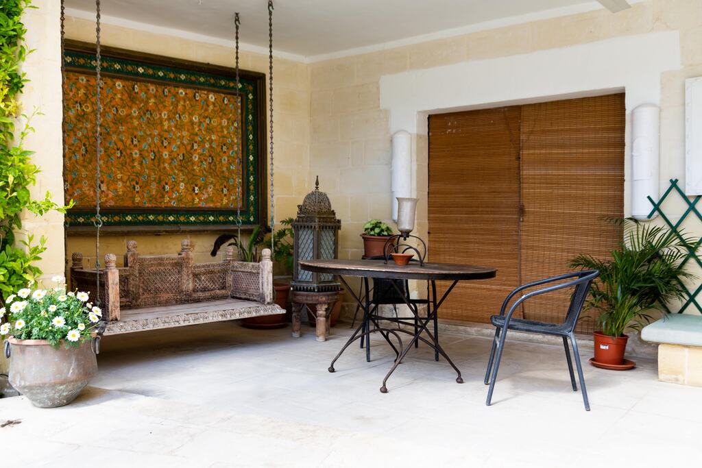 Attard, Furnished House of Character's Image 6