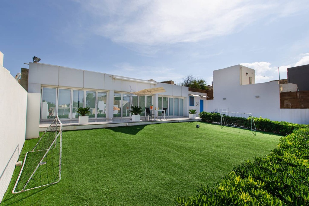 Xaghra (Gozo), Furnished House of Character's Image 6
