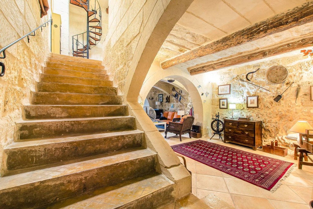 Xaghra (Gozo), Furnished House of Character's Image 13