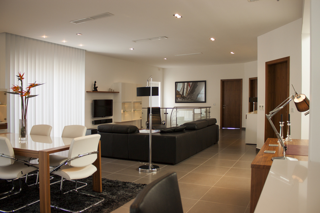 St Julians, Luxury Furnished Elevated Maisonette's Image 8