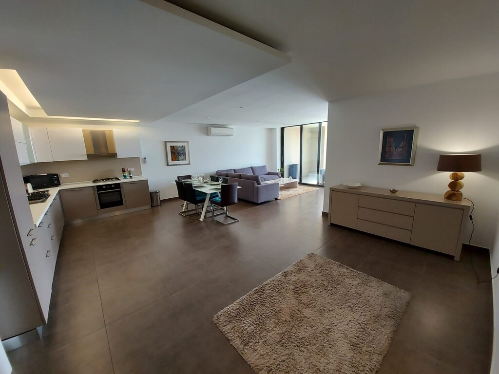 Sliema, Furnished Apartment's Image 5