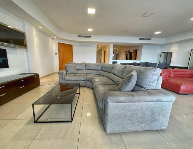 P_003835_Sliema-apartment-to-let