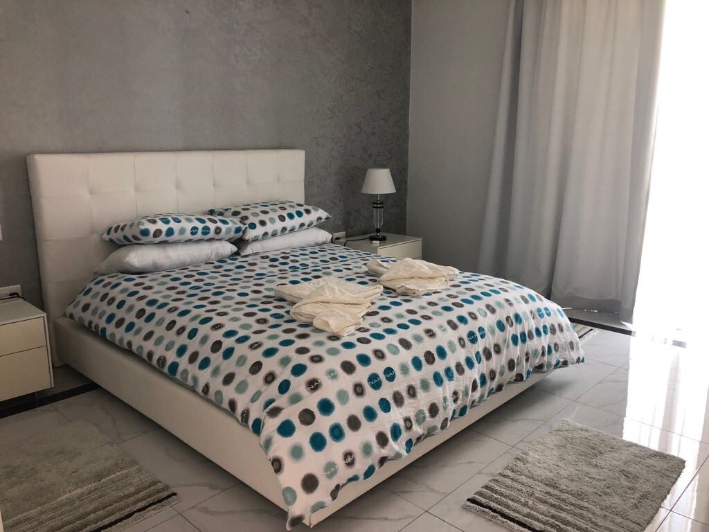 Ta' Xbiex, Furnished Penthouse's Image 6
