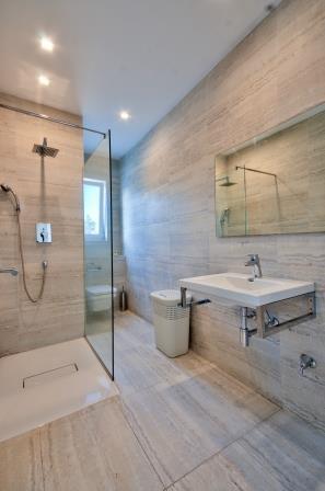 Iklin, Furnished Villa's Image 6