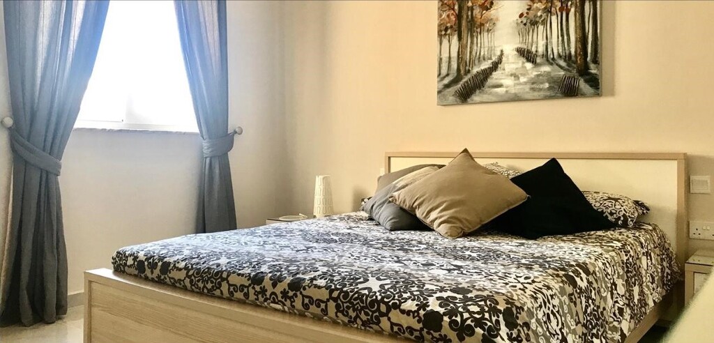 Sliema, Furnished Apartment's Image 3