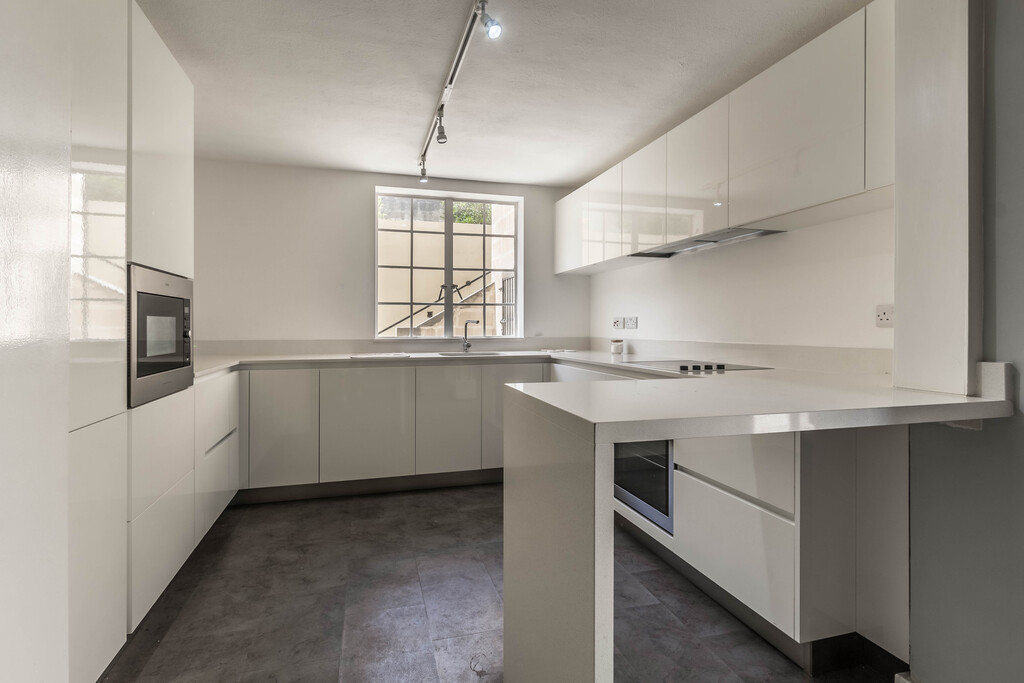 Ta' Xbiex, Finished Semi-detached Villa's Image 5