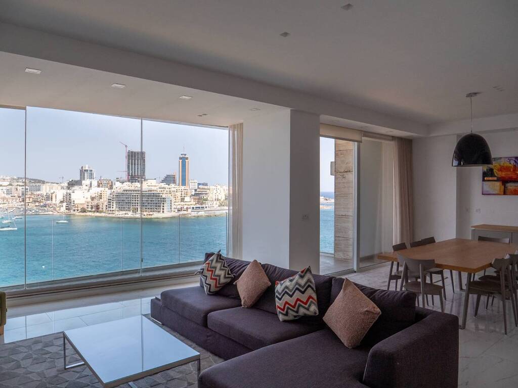 Sliema-apartment-to-let-christies-malta