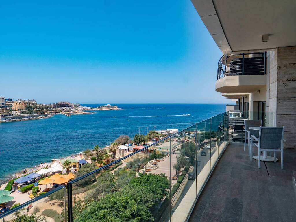 Sliema-prime-location-christies-malta