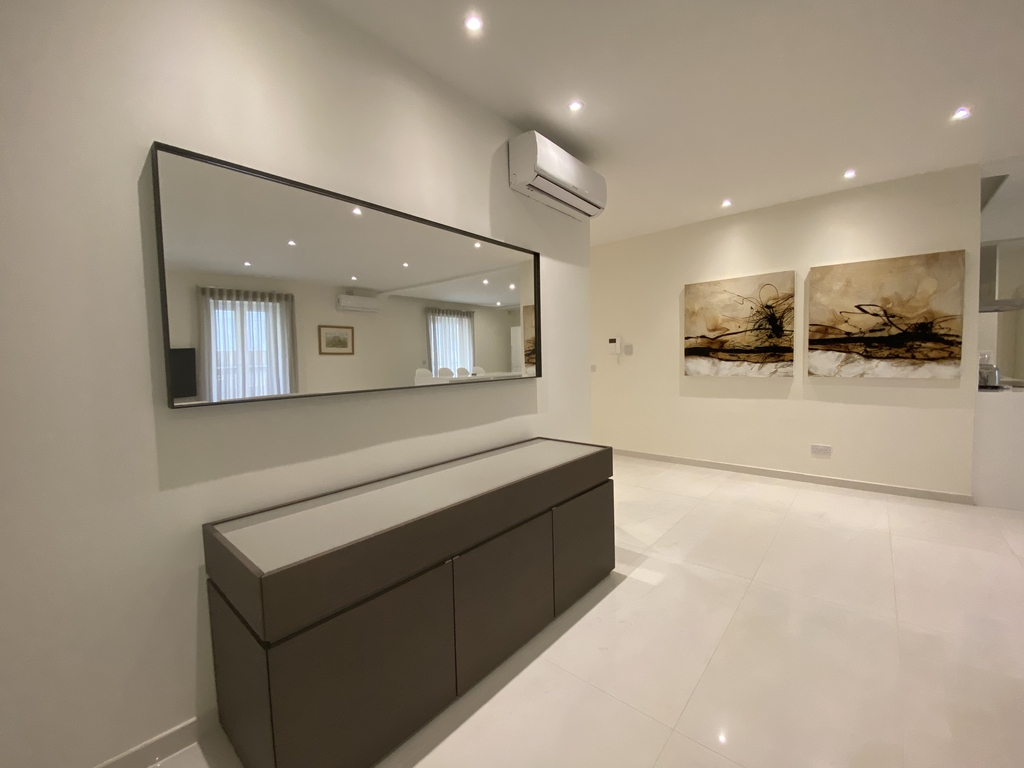 Sliema, Furnished Apartment's Image 3