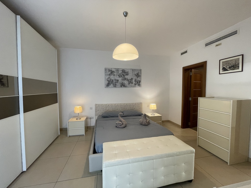 Sliema, Furnished Apartment's Image 6