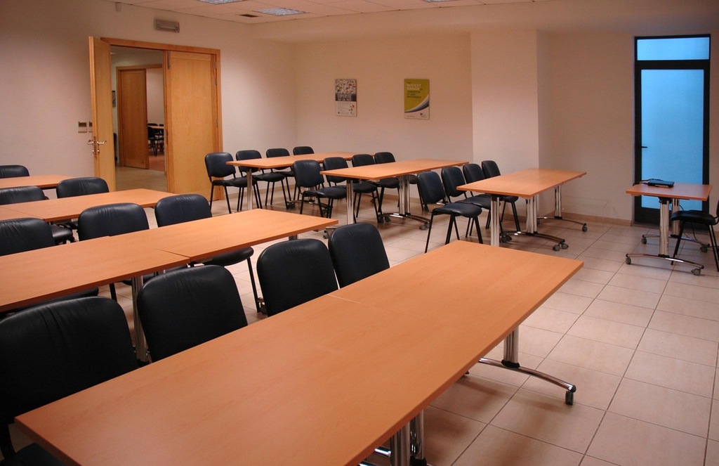 Swatar, Fully Equipped Office's Image 2