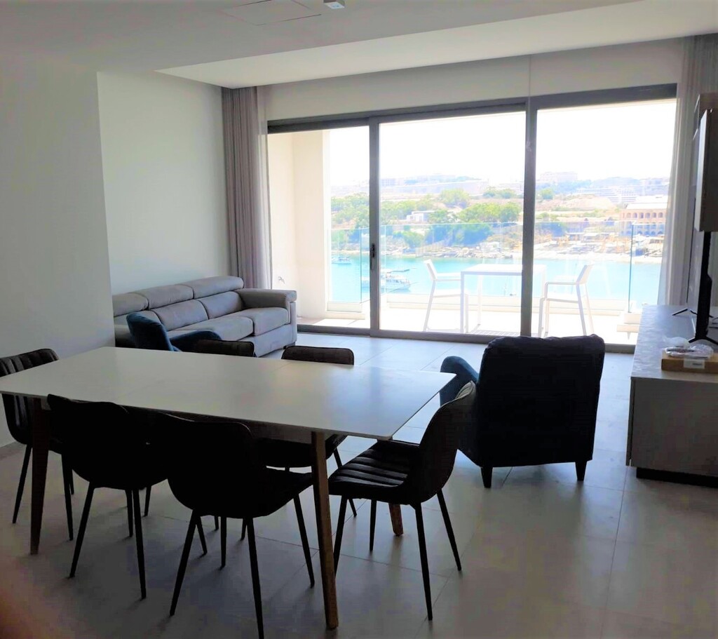 Sliema, Luxury Furnished Apartment's Image 4