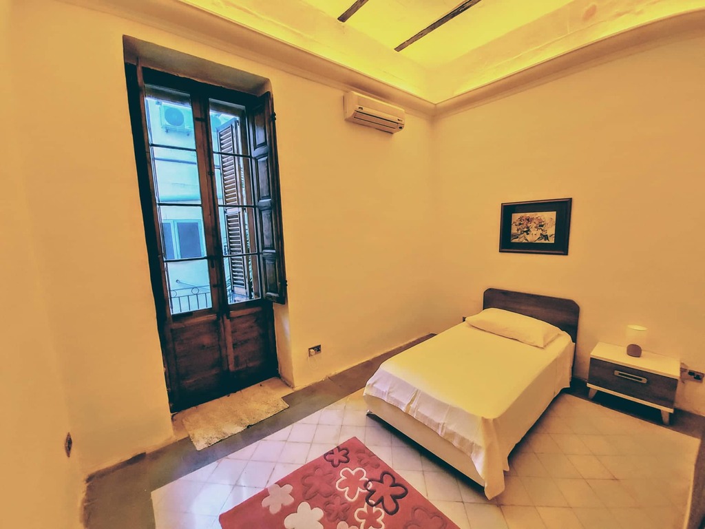 Sliema, Furnished Town House's Image 10