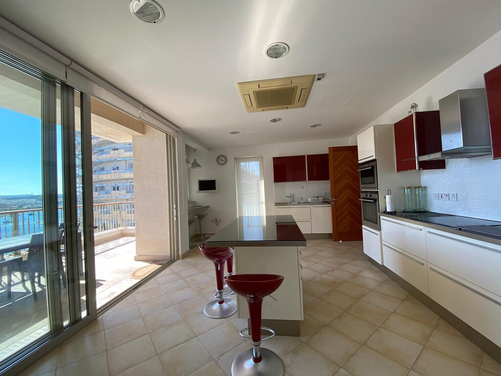 Tigne Point, Furnished Apartment's Image 3