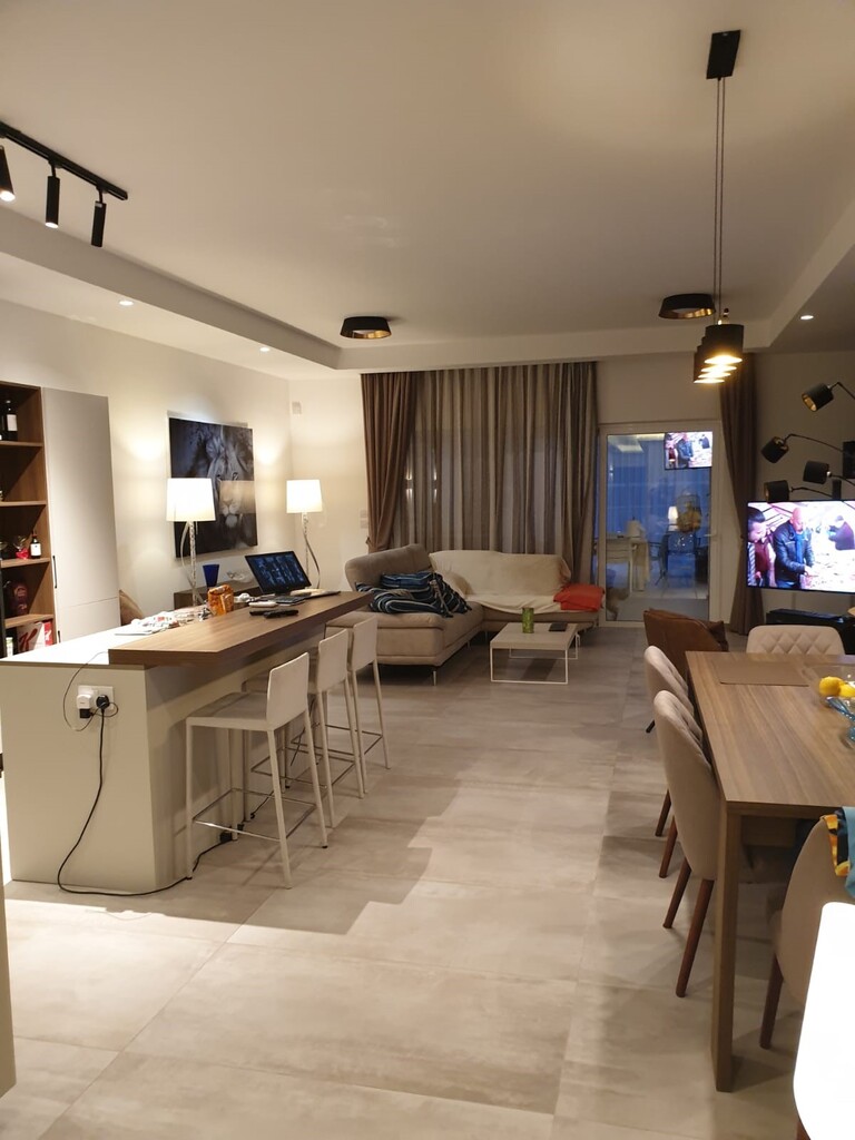 P_004203_St.Julians_Apartment_sp