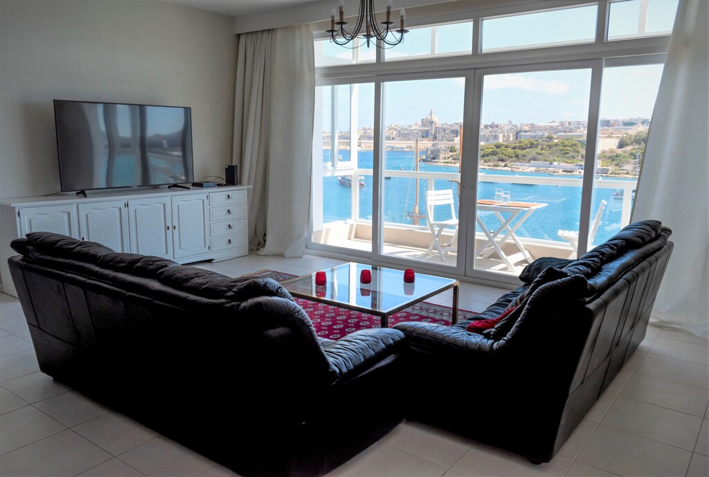 Sliema, Furnished Apartment's Image 4