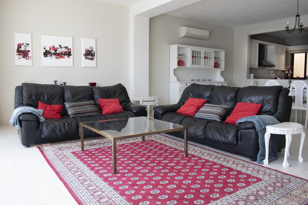 P_004206_Sliema_Apartment_sittin