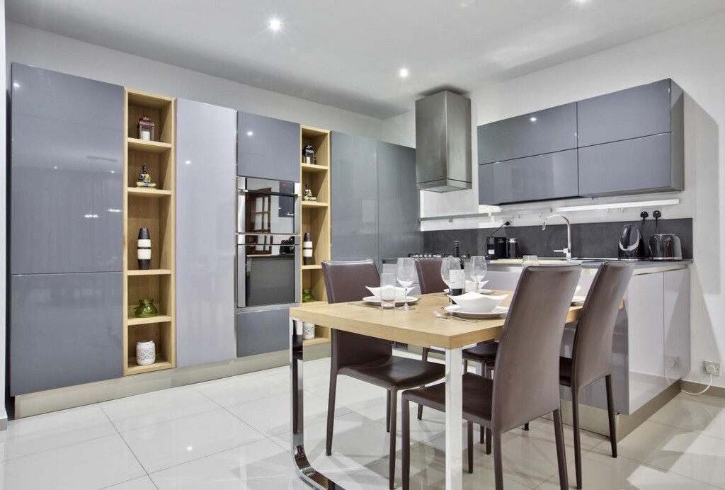 Sliema, Furnished Apartment's Image 3