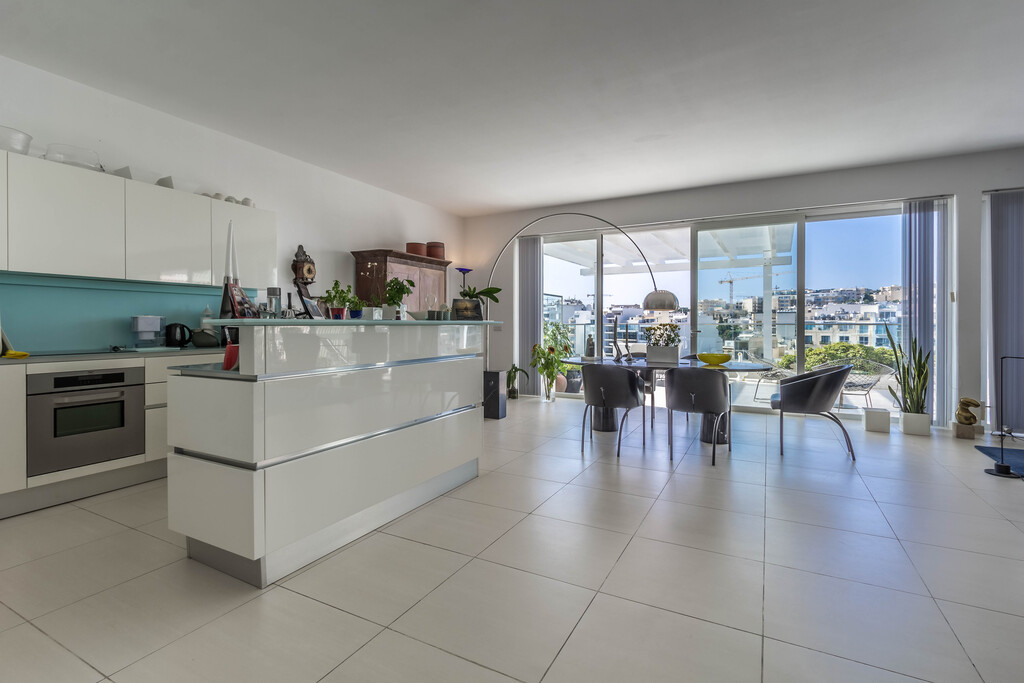 St Julians, Finished Penthouse's Image 8