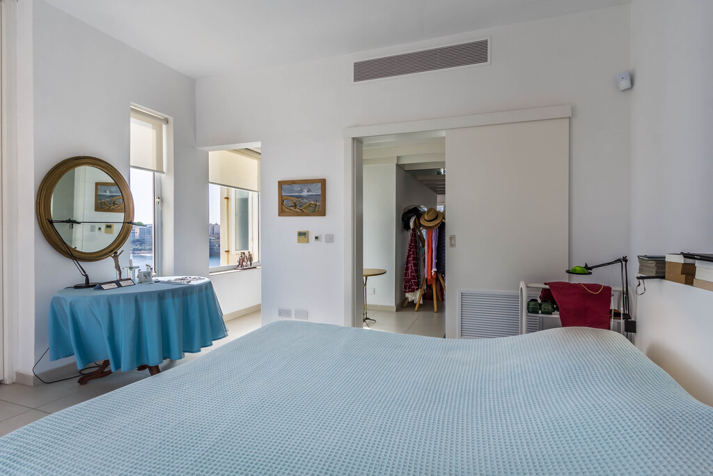 St Julians, Finished Penthouse's Image 12