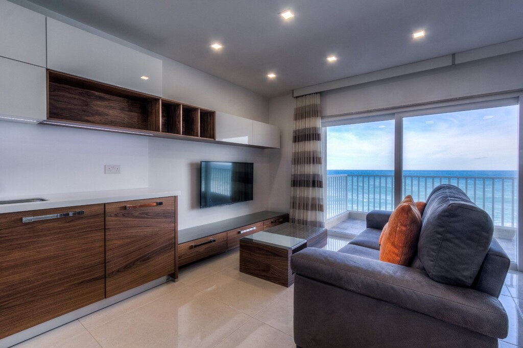 Sliema-seafront-Apartment-with-three-bedrooms-for-sale-Christies-Malta