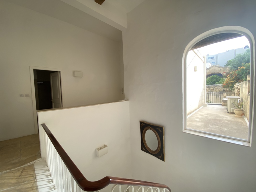 P_004263_Staircase_Townhouse_St.