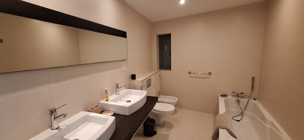 Portomaso, Furnished Duplex Apartment's Image 6