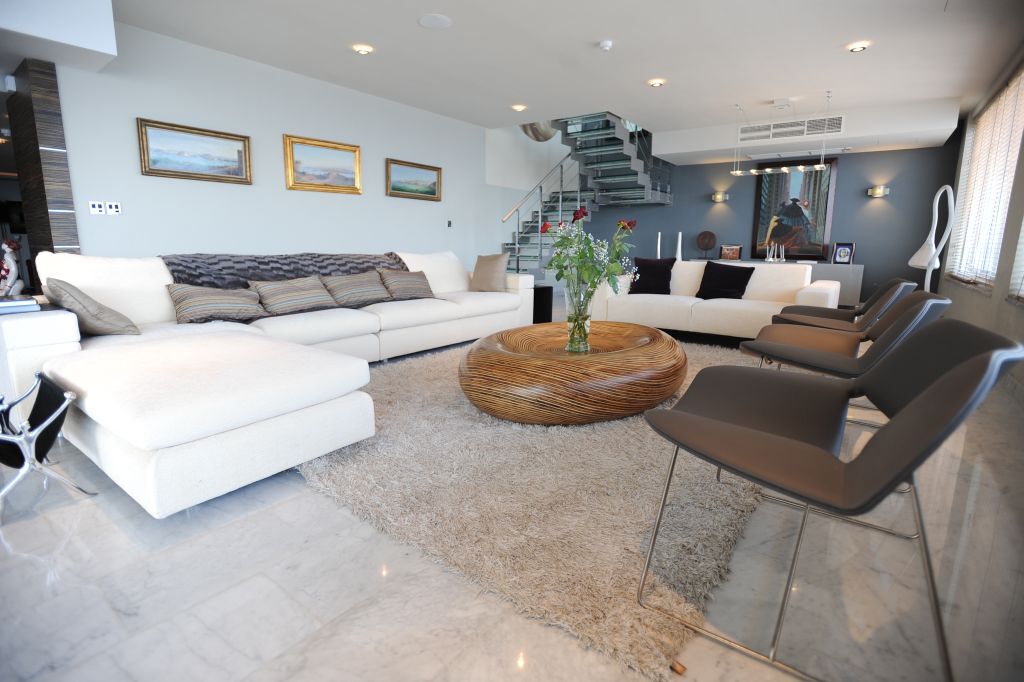 Sliema, Furnished Duplex Apartment's Image 6