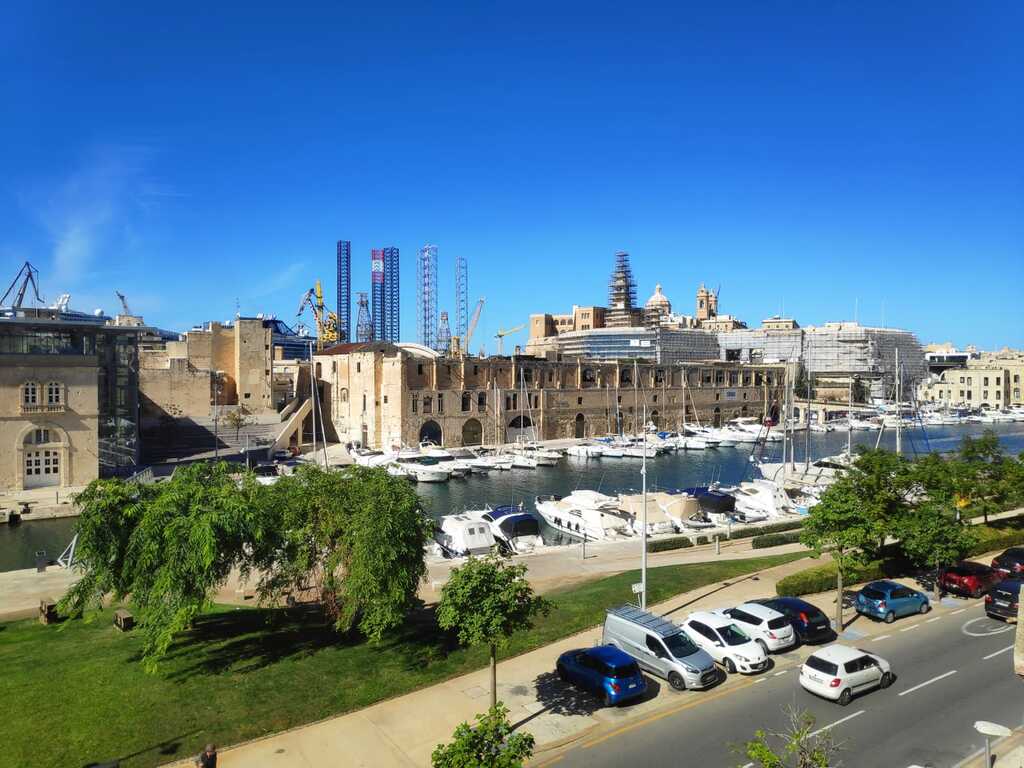 P_004366_Cospicua_going_concern.