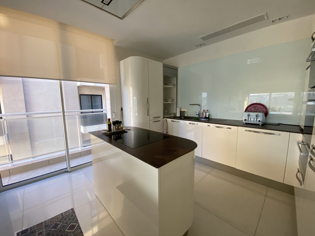 Sliema, Furnished Apartment's Image 5