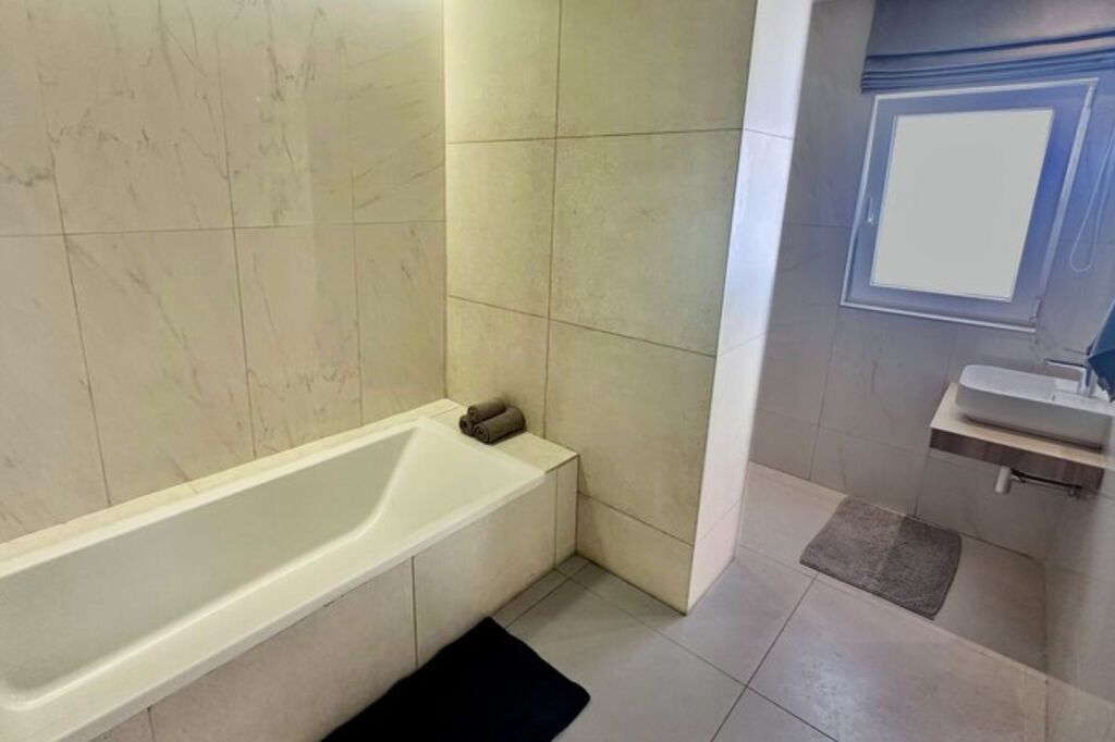 Mosta, Furnished Penthouse's Image 4